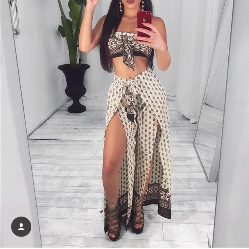 NWOT! Electric Boutique: Olive and Cream Pant Set